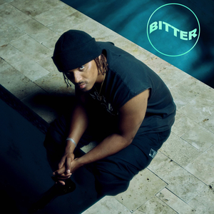 久久精品人成免费
