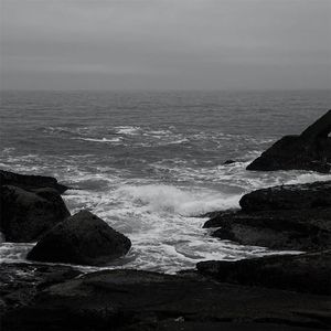 久久精品人成免费
